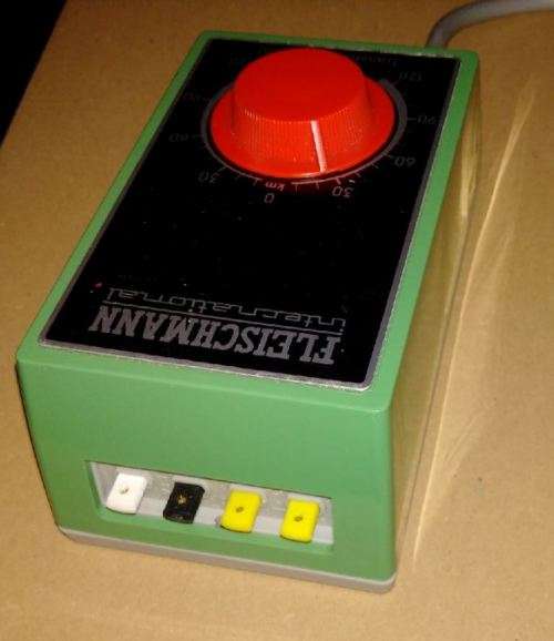 Fleischmann DC Controller for Rails and Catenary  - HO Scale