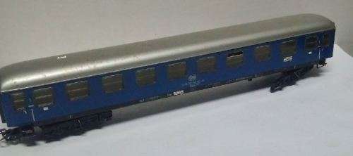Marklin DB 1st Class Coach - HO Scale - INCOMPLETE