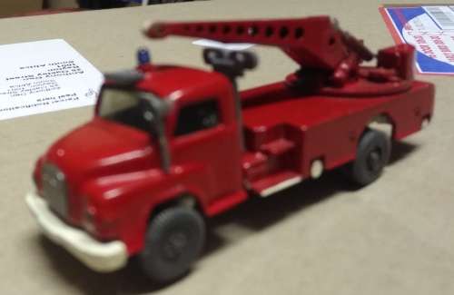 Wiking Fire Crane Truck - 1/87 Scale
