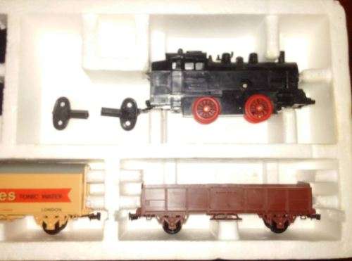 Lima Crick Train Set (Clockwork) - HO scale