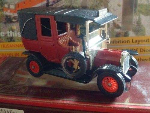 Matchbox Unic Taxi 1907- Models of Yesteryear