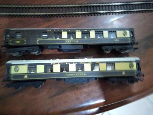 Hornby LNER Mallard Pullman Train Set - OO Scale