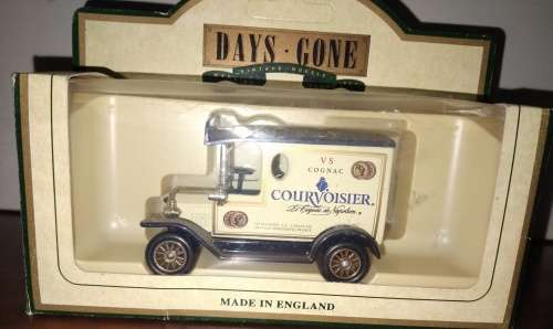 Lledo Days Gone - Model T Ford - Courvoisier Cognac