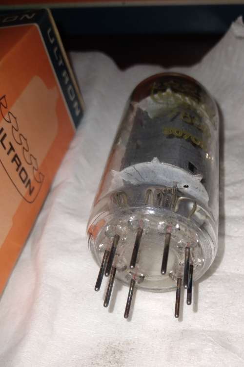 Ultron - Set of 5 x 7868 Vacuum Valve / Tube for Amp