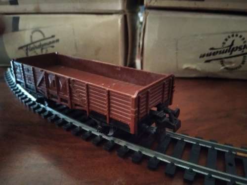 Trix DB Low Sided Goods Wagon - HO