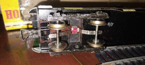 Vintage Fleischmann Baggage Coach with Lighting - HO