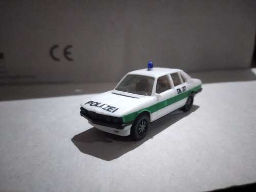 Herpa BMW 528i PoliceCar - 1/87 Scale - Price Adjusted for BobShop Shipping