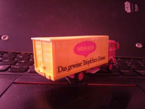 Prep Mercedes Benz Truck - Maggi - Price Adjusted for BobShop Shipping