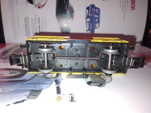 Märklin DB Banana Wagon - HO AC