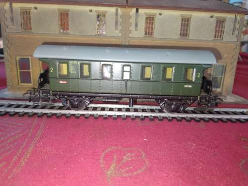 Märklin DB 2nd Class Coach - HO AC- Price Adjusted for BobShop Shipping