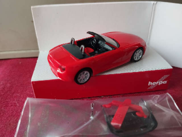 Herpa BMW Z4 Roadster - 1/87 Scale