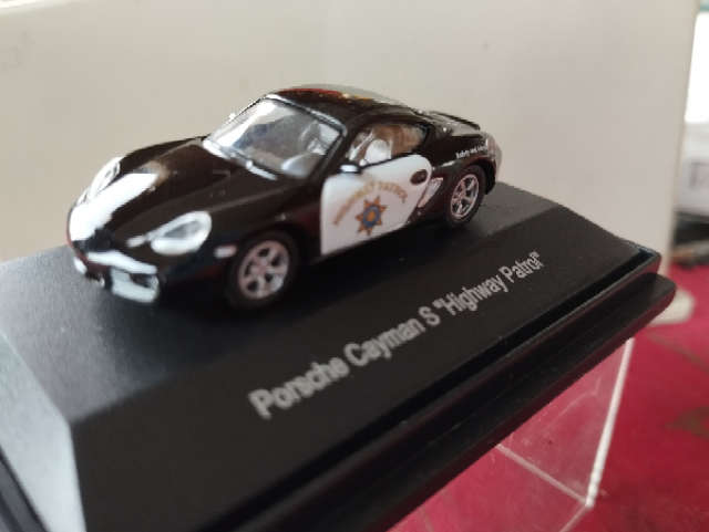 Schuco Porsche Cayman S - Highway Patrol - 1/87 Scale