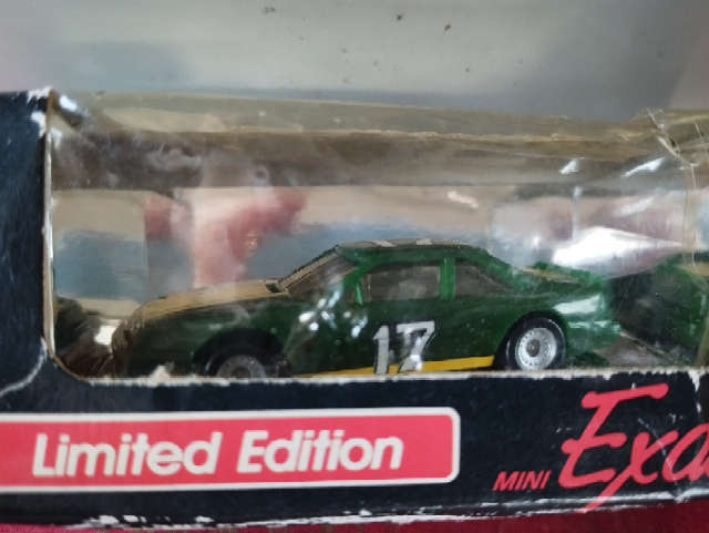 Monogram Pontiac Stck Car - Limited Edition - 1/87 Scale
