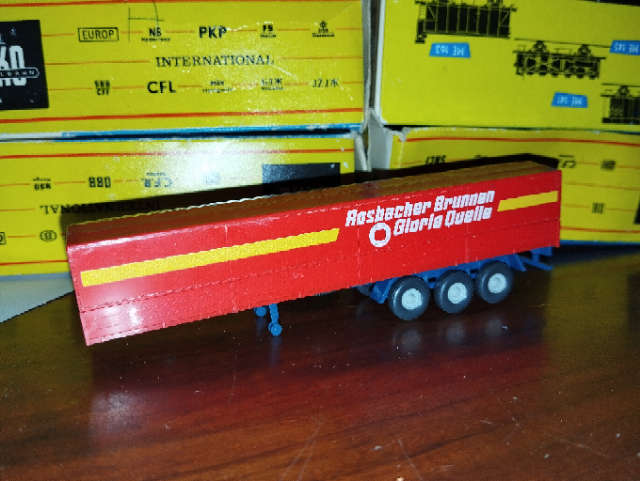 Wiking Lorry Trailer - Gloria Quelle - 1/87 Scale