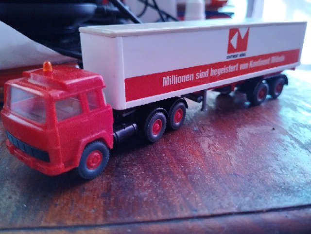 Wiking Magirus Lorry - Kontinent Mobel - 1/87 Scale