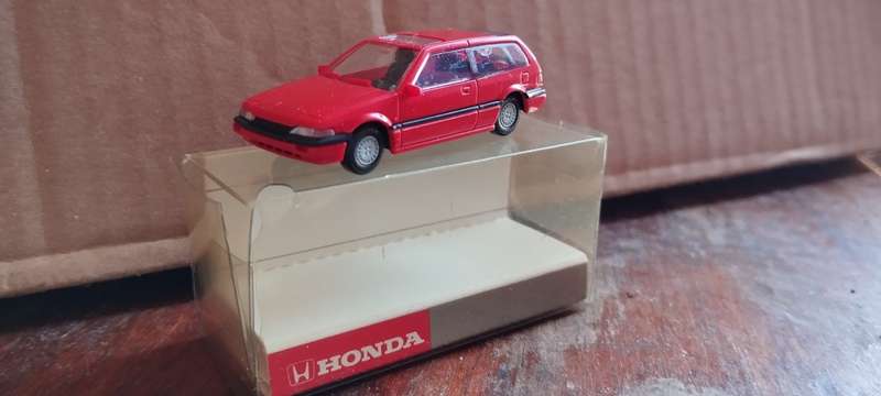 Rietze Honda Accord 2.0i Aero Deck - 1/87 Scale