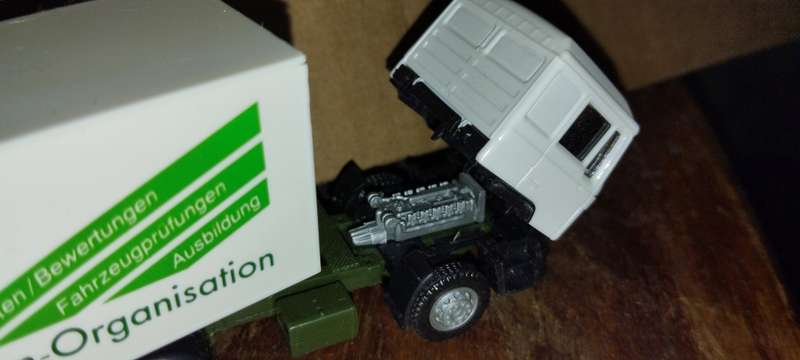 Herpa M.A.N. Lorry - Dekra - 1/87 Scale