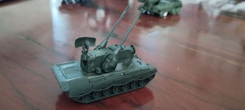 Self Propelled Anti Aircraft Armoured Vehicle - 1/87 Scale