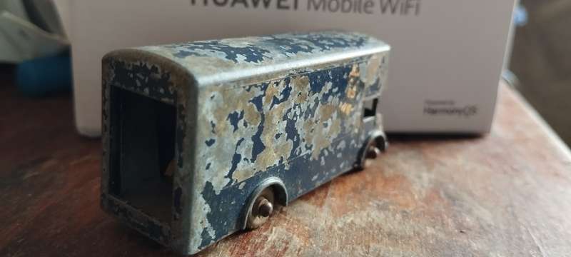 Lesney Matchbox Vintage Pickfords Removal Van No46 - Regular Wheels