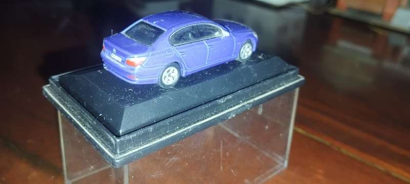 High Speed BMW 5 Series - 1/87 Scale