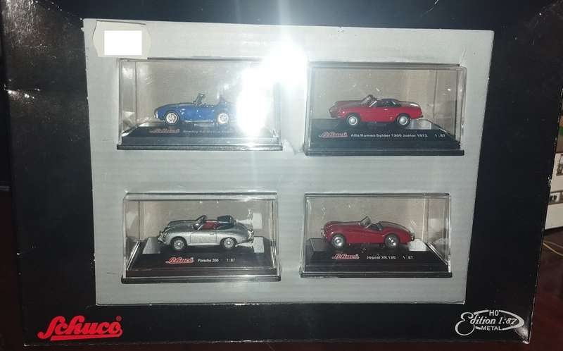 Schuco 4 x Classic Roadster Collectors Box - 1/87 Scale