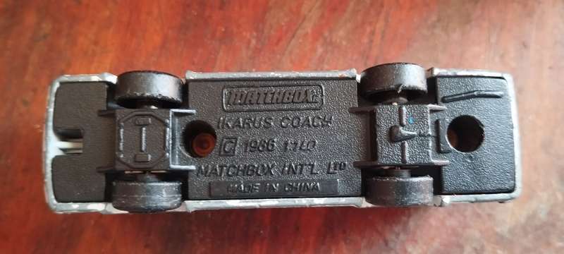 Matchbox Icarus Coach