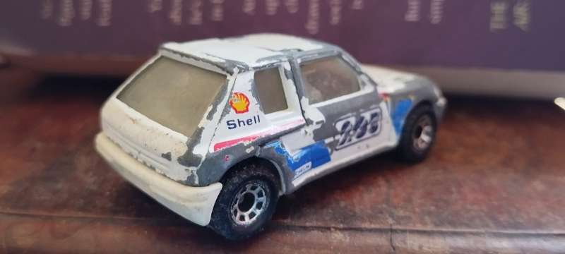 Matchbox Peugeot 205 Turbo 16 Rally Car