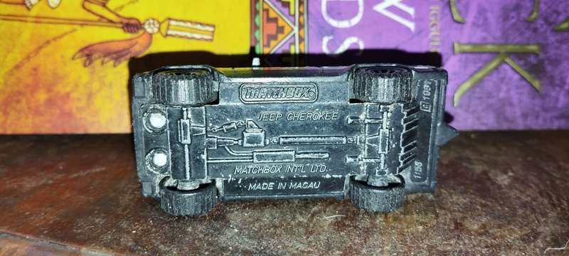 Matchbox Jeep Cherokee Quadtrack