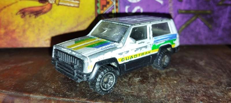 Matchbox Jeep Cherokee Quadtrack