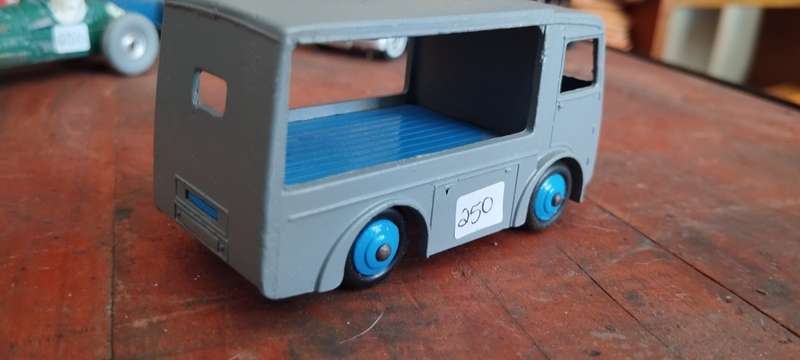 Dinky Toys N.C.B. Electric Van - 30v - 1/43 Scale