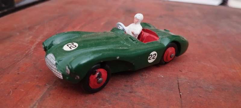 Dinky Aston Martin DB3 Racer 110- 1/43 Scale
