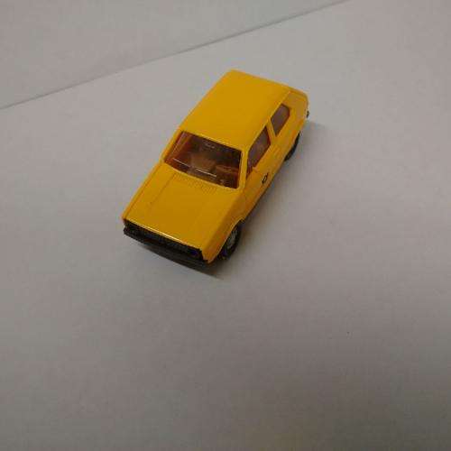 Wiking VW Golf Mk 1 - 1/87 Scale