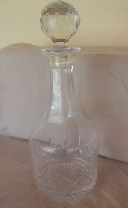 VINTAGE CRYSTAL DECANTER