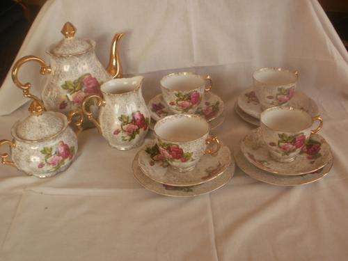 15 Piece Strathmore Fine China Tea Set