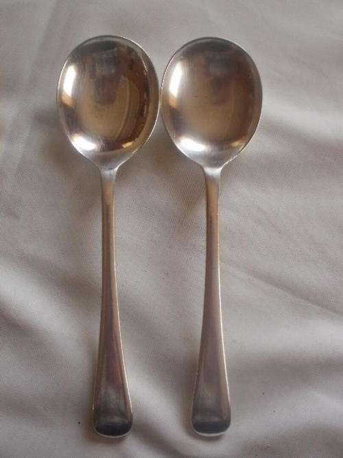 X5 SOUP SPOONS - EPNS DUCHESS PLATE