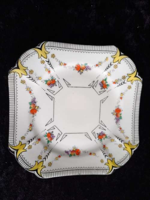 Square Shelley Side Plate (Black and Yellow with fruit)