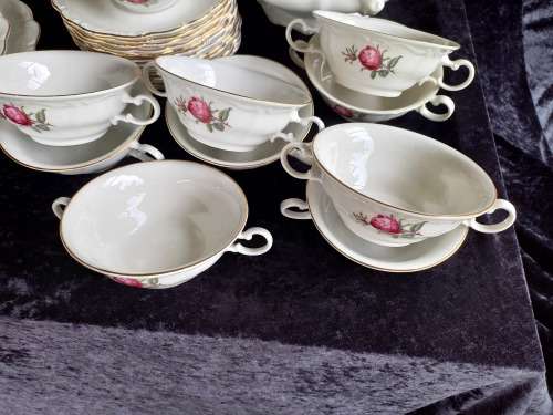 Huguenot Royale Dinner Set