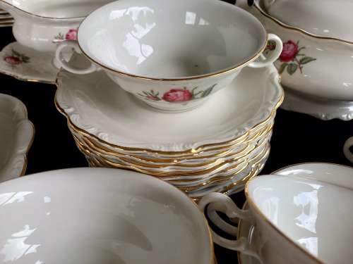 Huguenot Royale Dinner Set