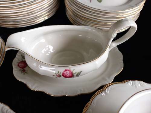Huguenot Royale Dinner Set