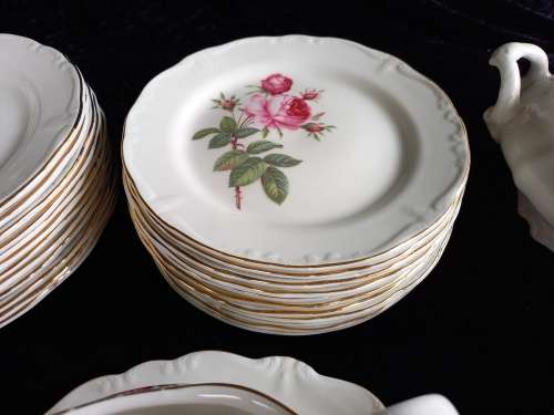 Huguenot Royale Dinner Set