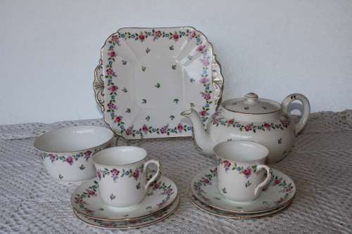 Stunning Part Shelley Chatsworth Tea for Two Tea Set 1920`s