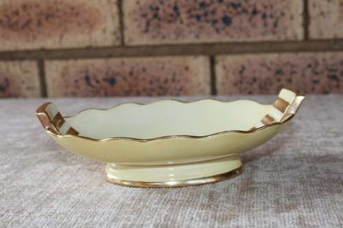 Carlton Ware Art Deco Styled Sweet Bowl