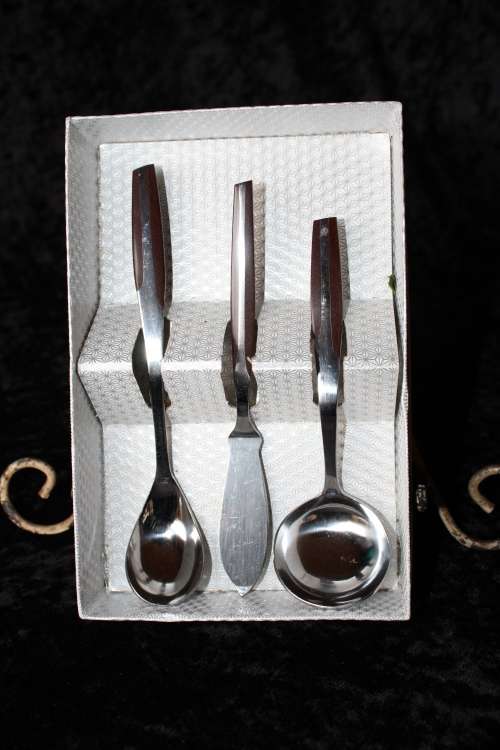 Stainless Steel Konet Eetrite Serving Set