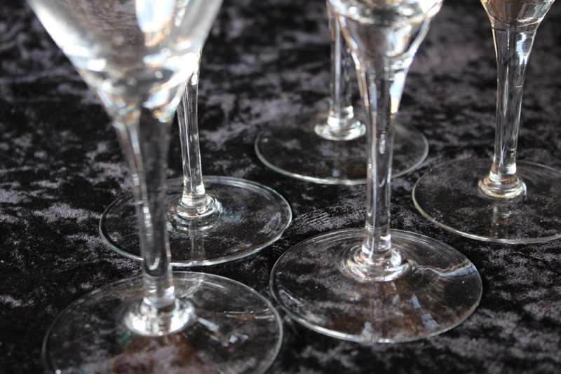 Set x5 Grape pattern White wine Glasses
