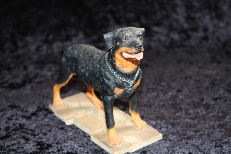 Resin Rottweiler Dod Figurine - Sherrett & Simpson