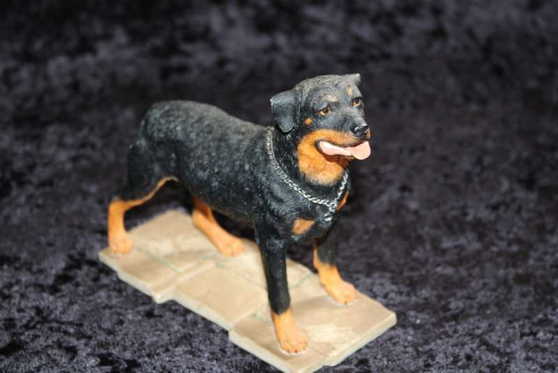 Resin Rottweiler Dod Figurine - Sherrett & Simpson