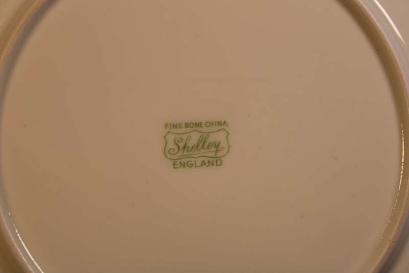 Stunning Shelley Cake Plate
