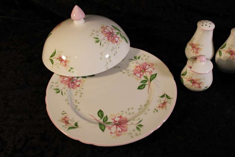 Stunning Shelley Honeysuckle 14172 Breakfast Set