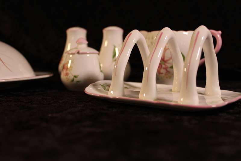 Stunning Shelley Honeysuckle 14172 Breakfast Set