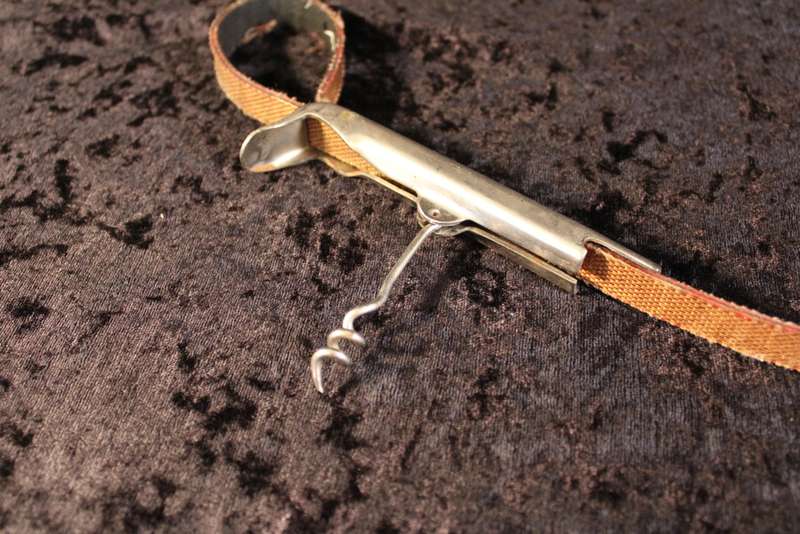 Vitage Master EZE Jar and Bottle Opener.